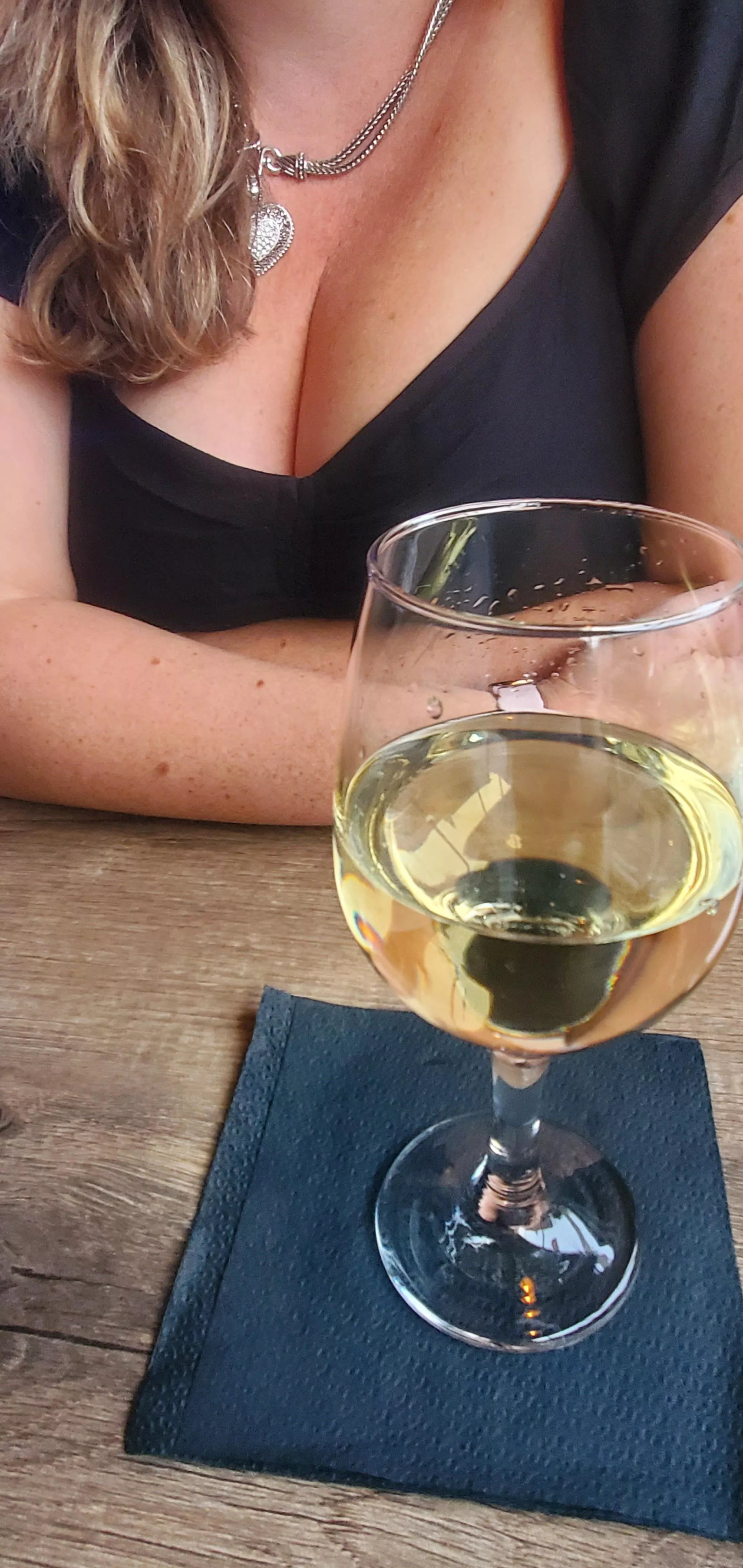 Saturday night cleavage. Anyone want to join me for a glass of wine?