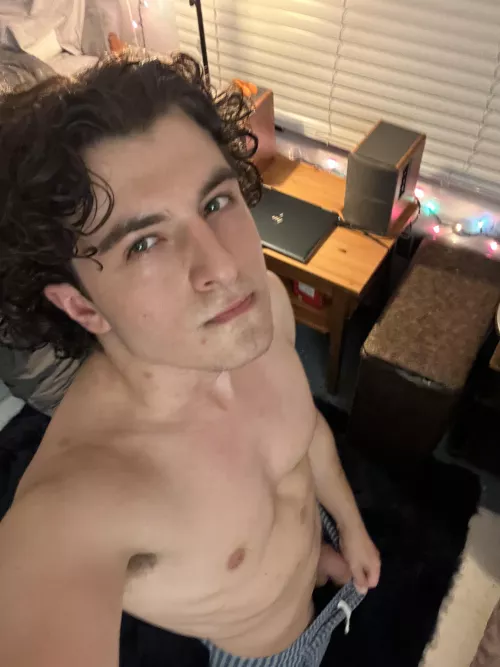 Skinny boys can also be hot