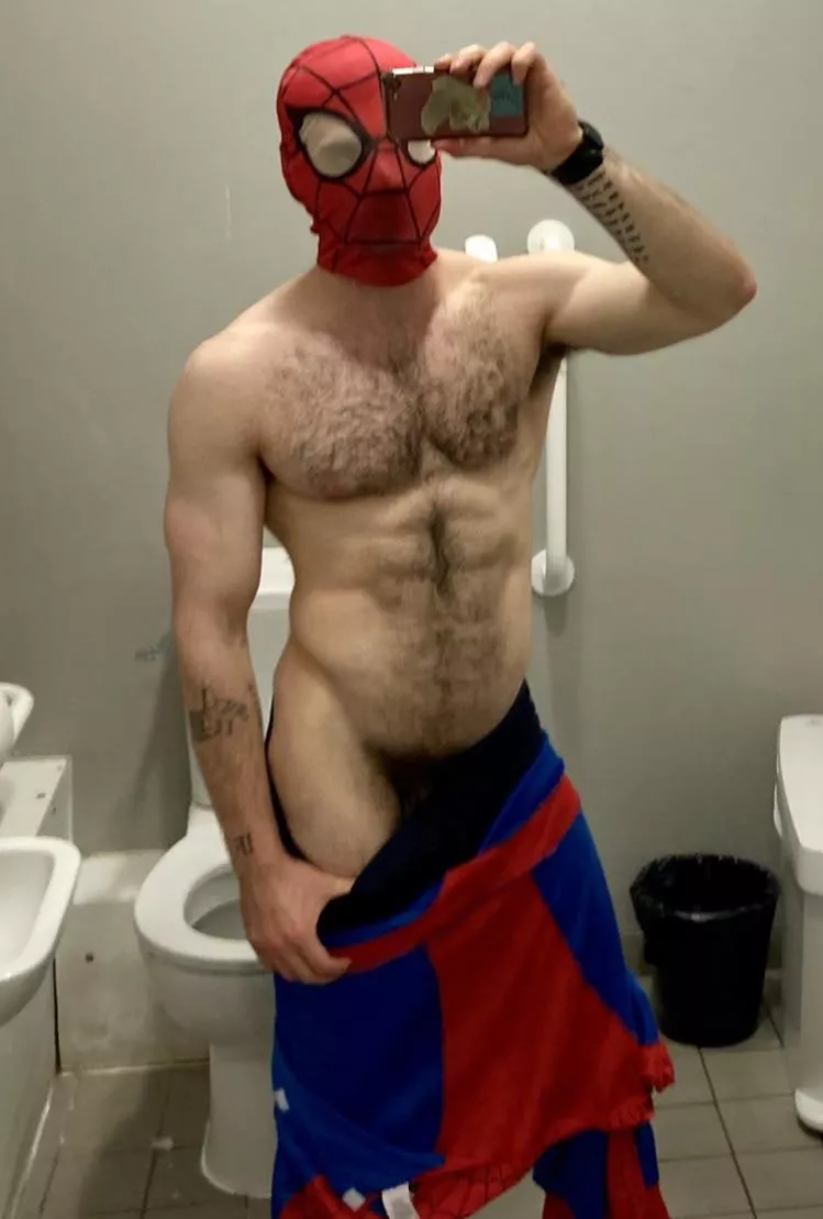 Spidey is at his most comfortable, as the suit starts to slide off