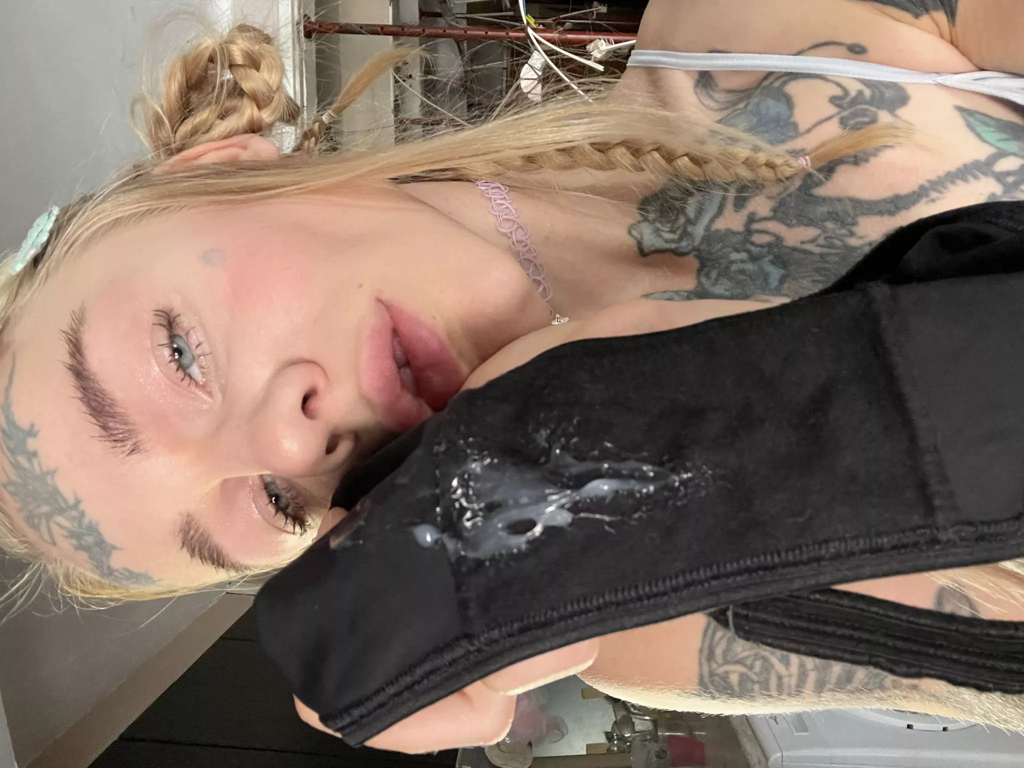 The mystery behind my wet tattoos