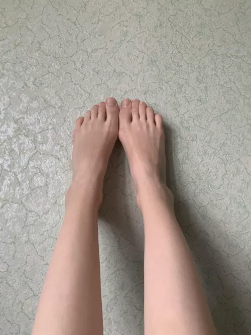 These legs will leave an unforgettable mark.