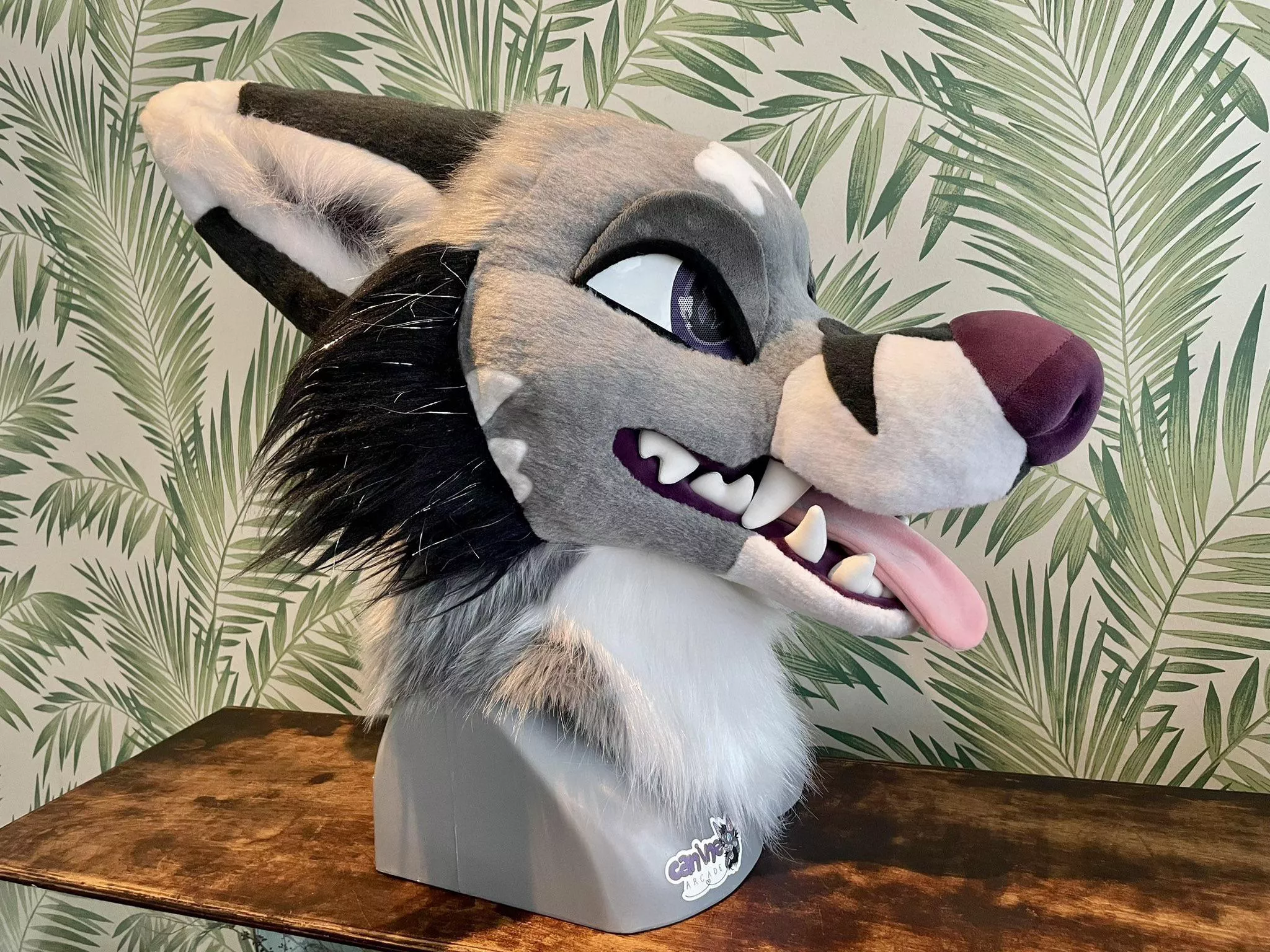 Toothy fox premade!! 🦷