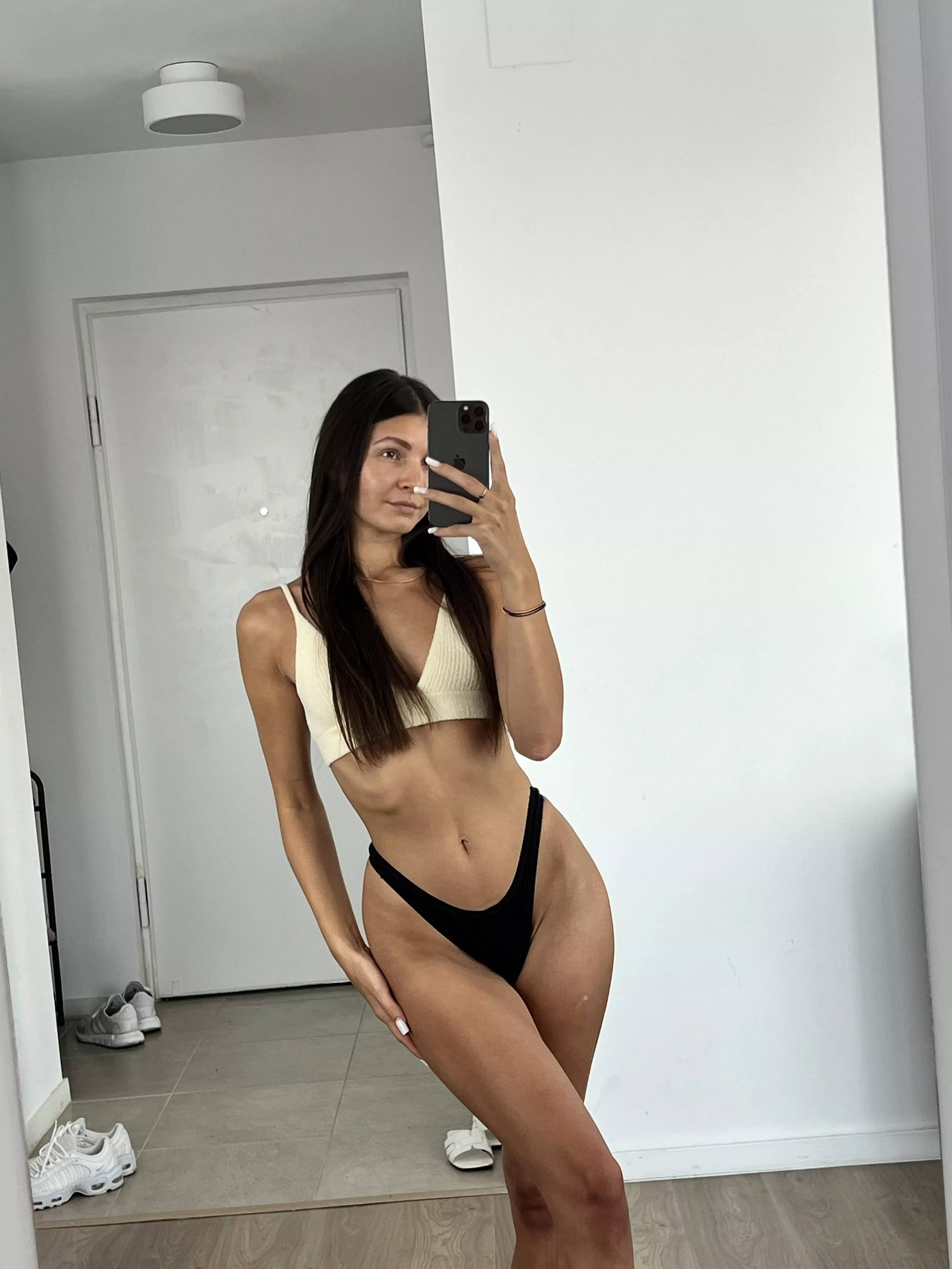 Do you think I'm fit enough to arouse your desire?