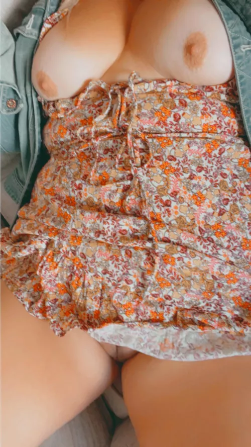 Friendly reminder: Sundress season is FAR from over