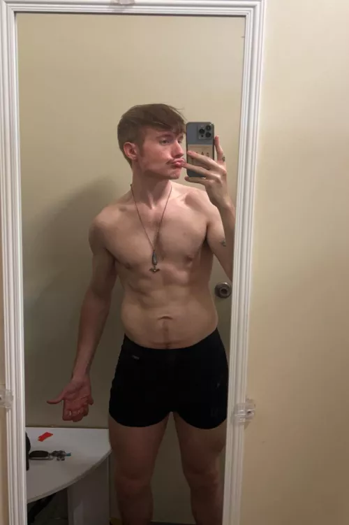 goodwill fitting room pic