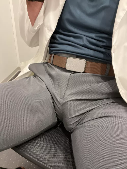 How badly would this distract you if I was your doc?