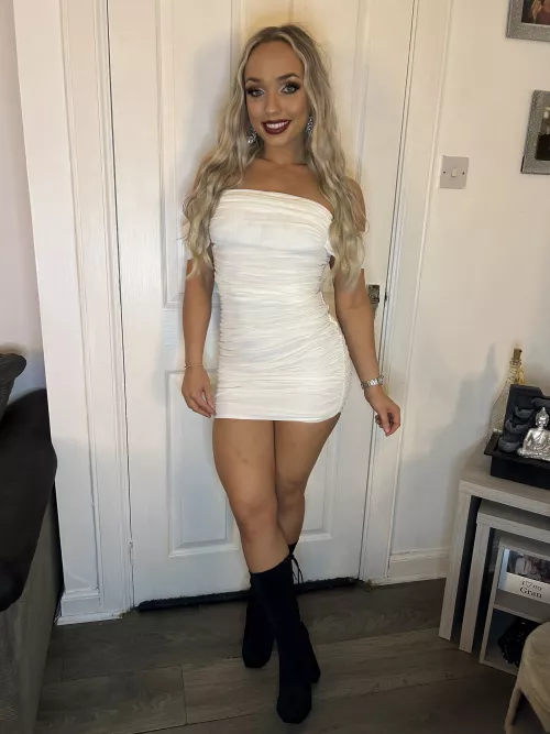 How do i look in white? 🤍