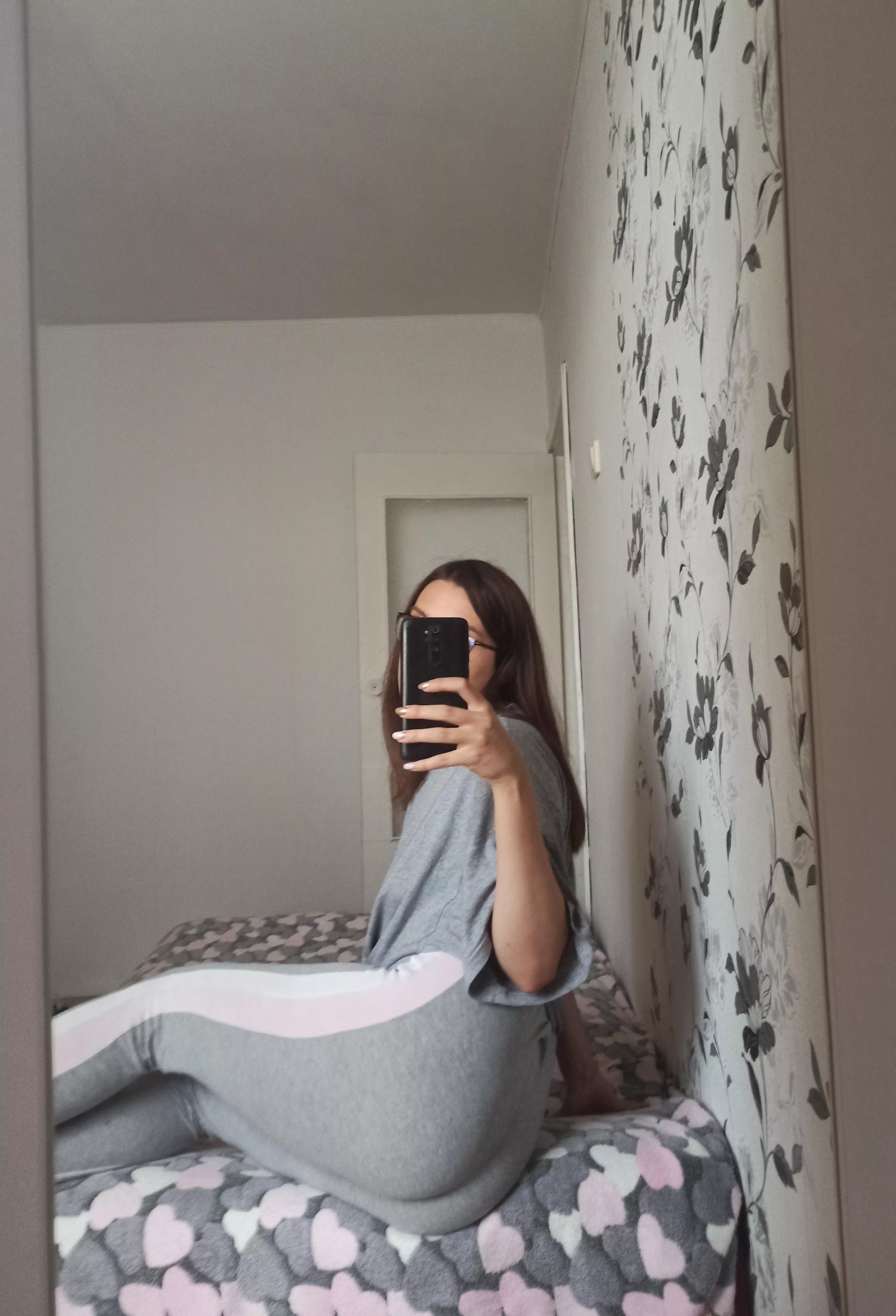 I just started working out recently. What do you think? 🍑