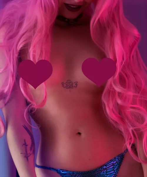 More of our Sweet Sunset photoshoot ❤️🧡💛