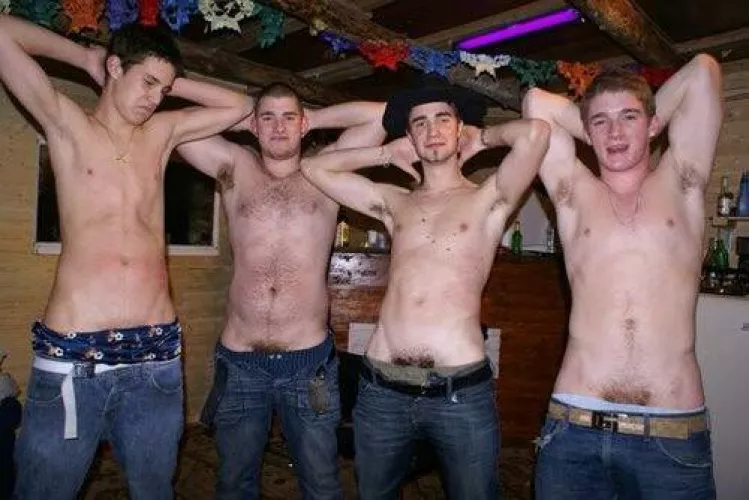 Sagging with your arms behind your head