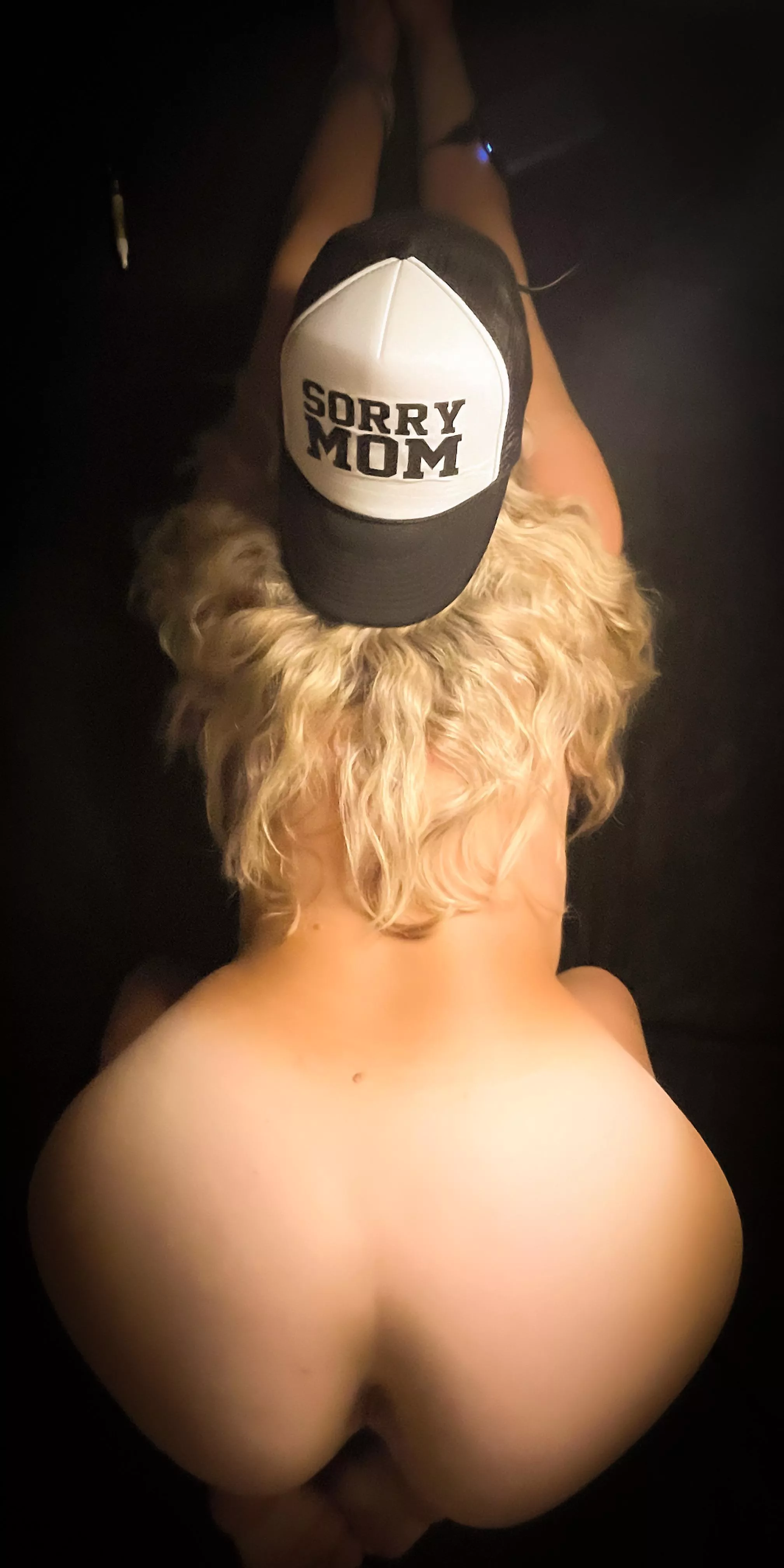 Top view frog butt 🍑💦