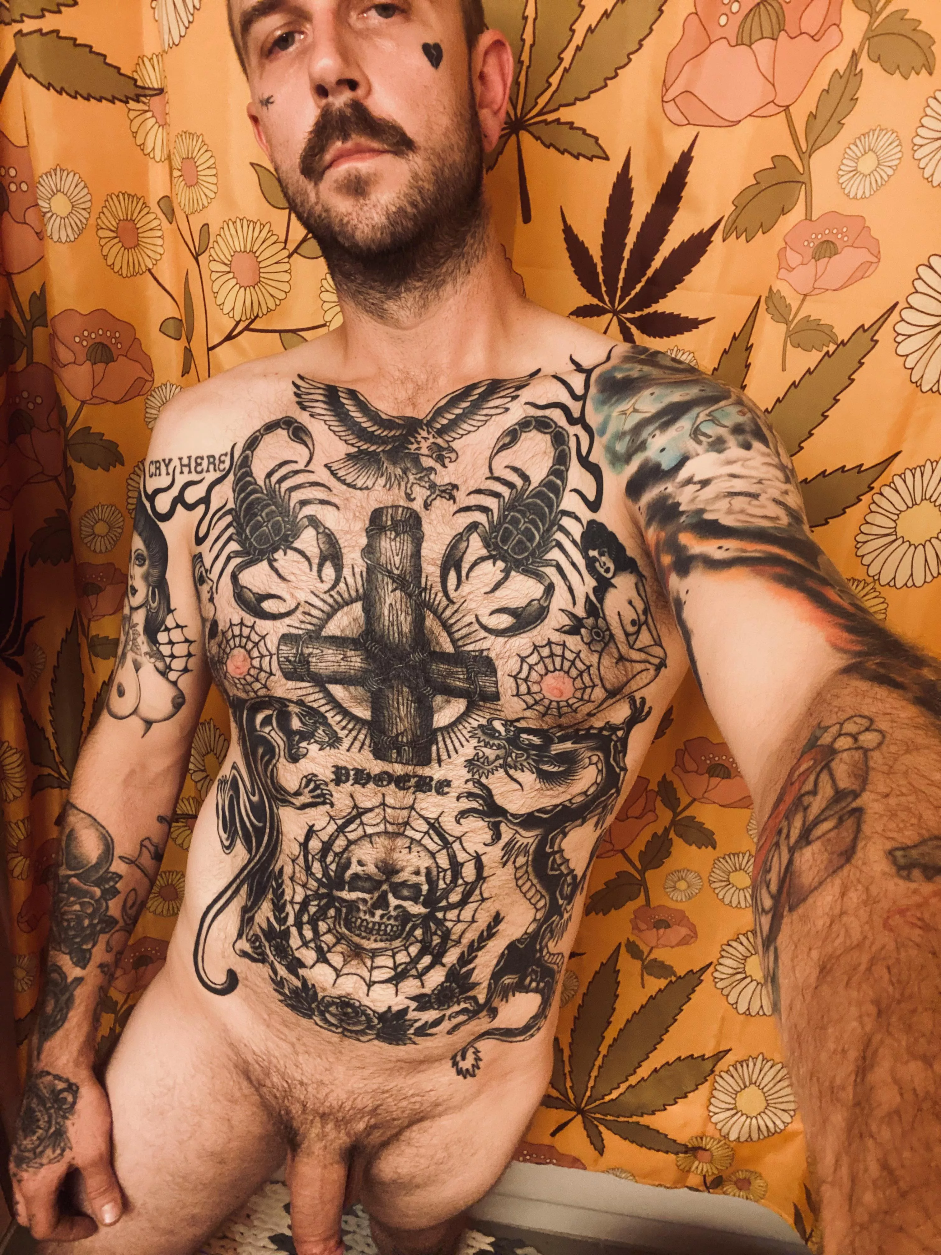 Always taking thirst traps with no one to send them to [33]