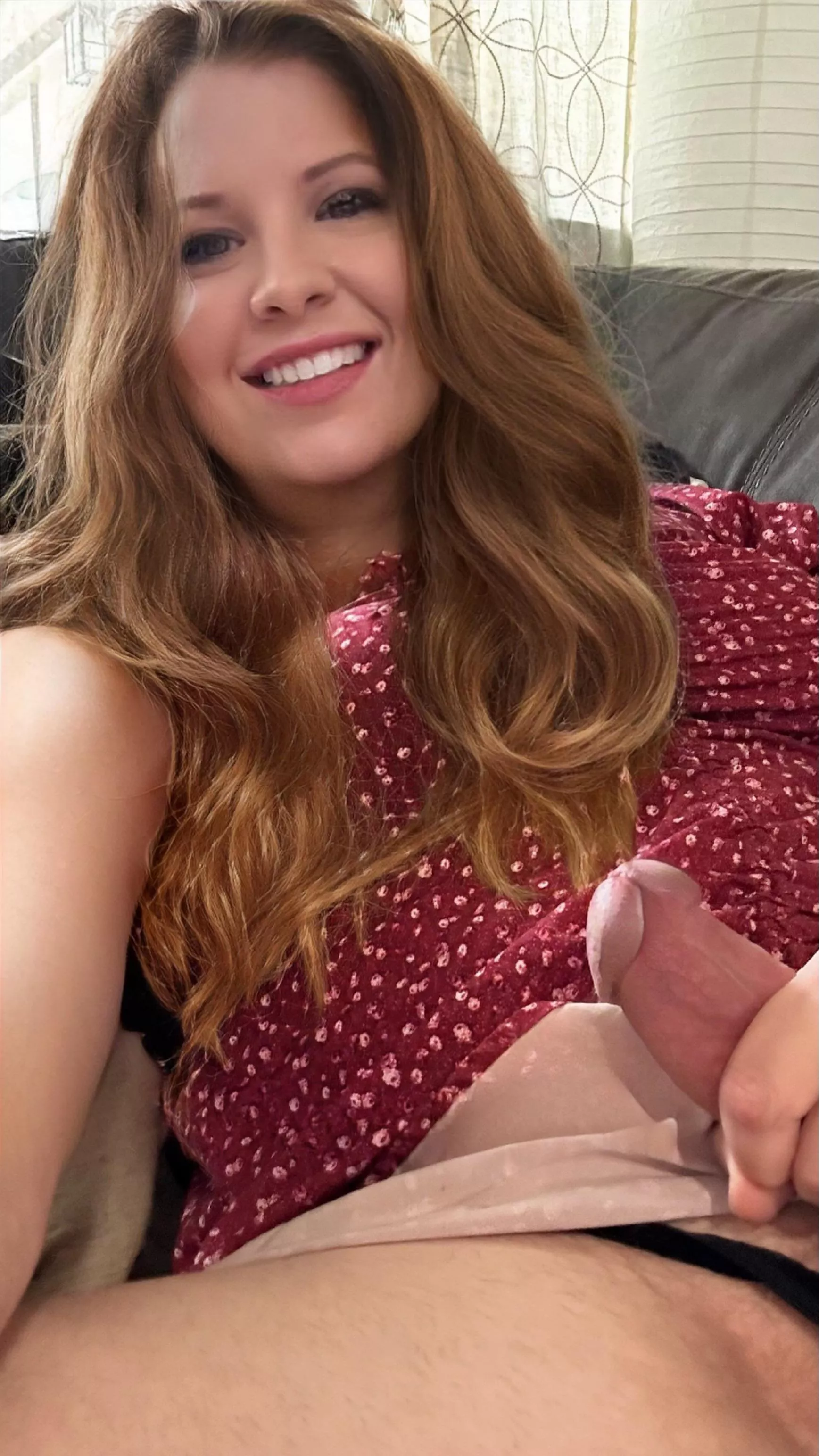 Any guys or girls willing to suck me till I burst? I'll return the favor ♥️