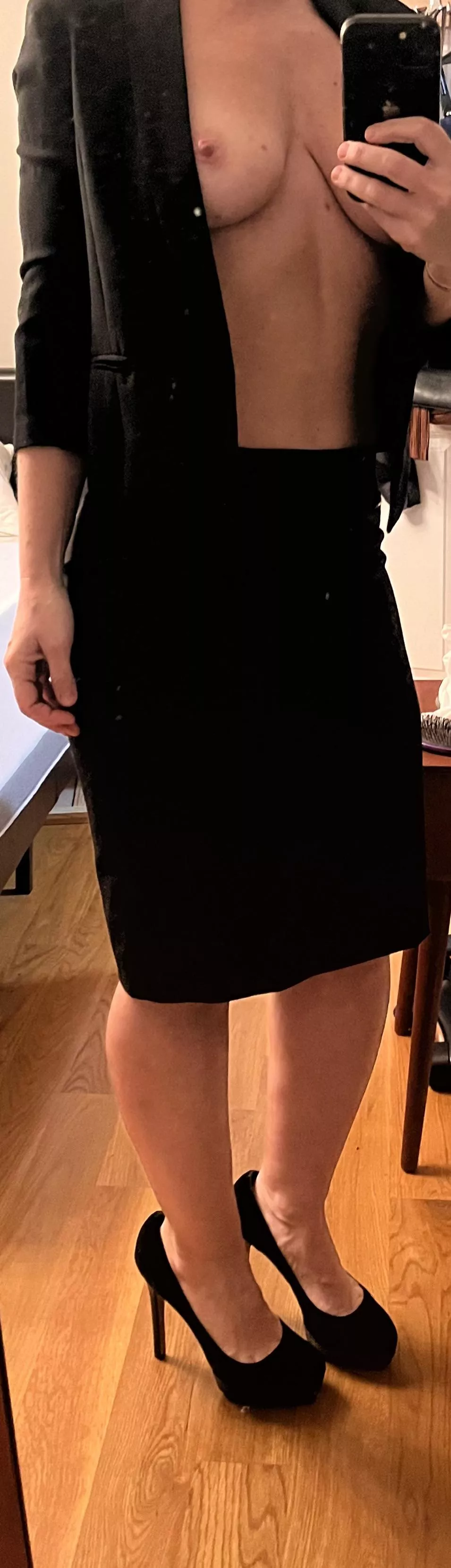 Anyone need an ASSistant?