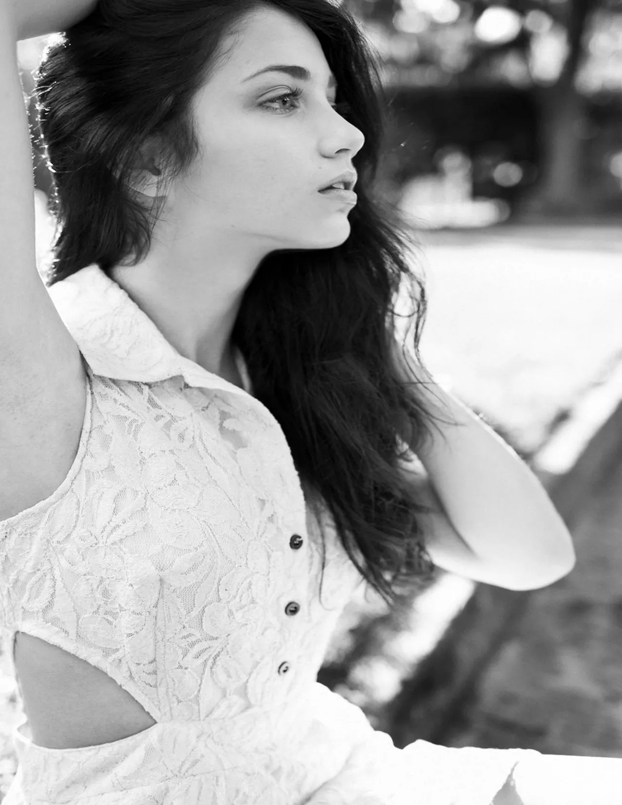 As promised, my 33 picture album of Emily Rudd. Enjoy!