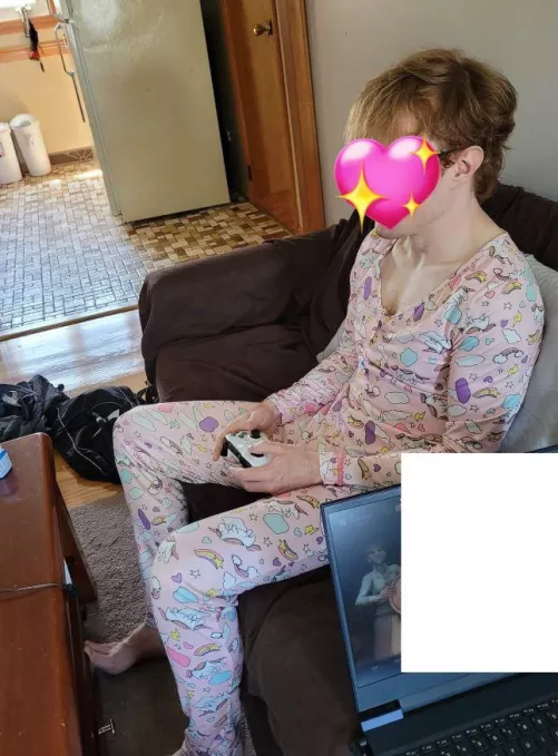 Blissfully playing videogames in a pretty little onesie ❤️