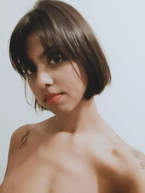 Does a flat-chested Latina float your boat