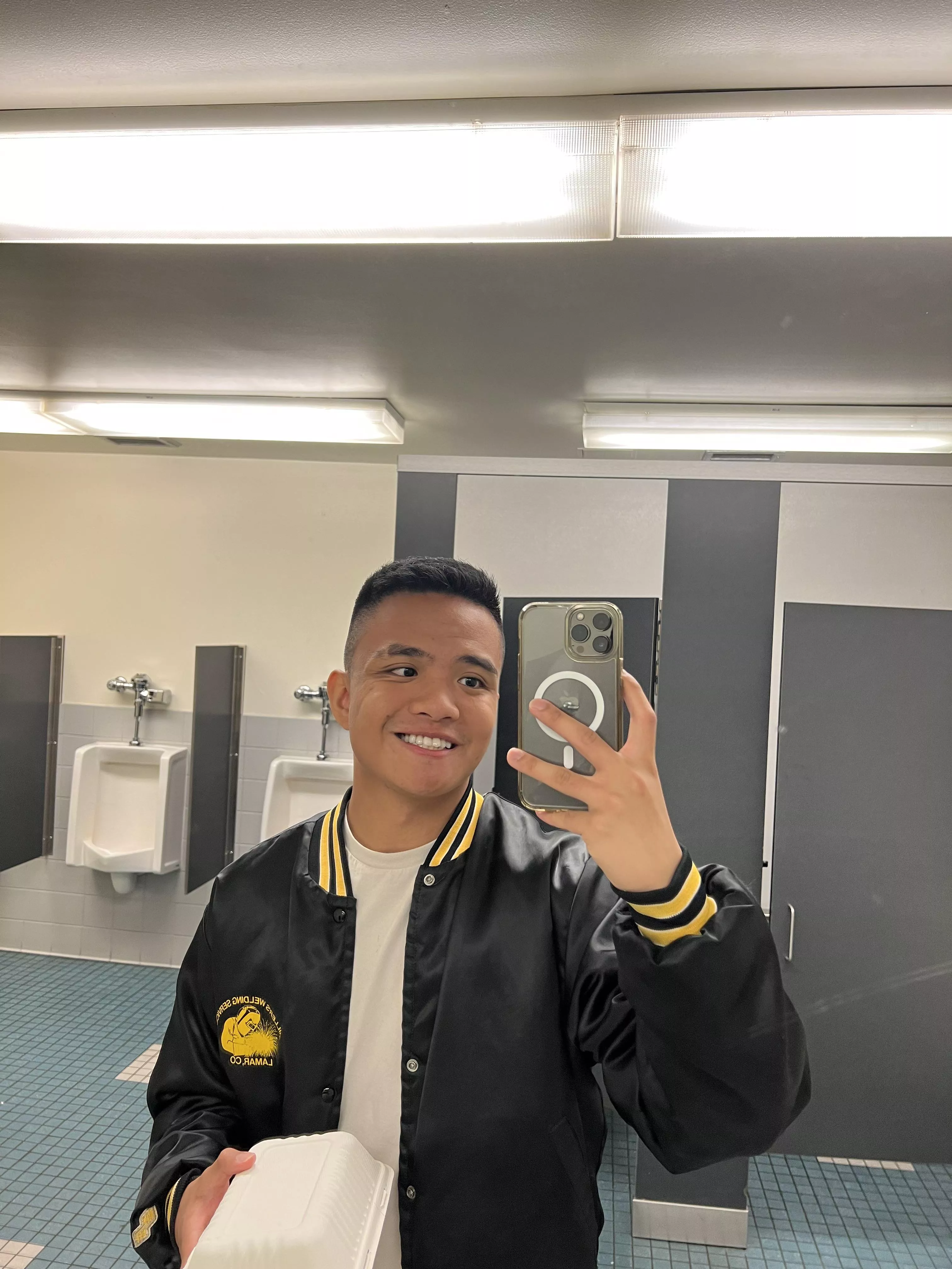 Finally cold enough to wear jackets again 😎