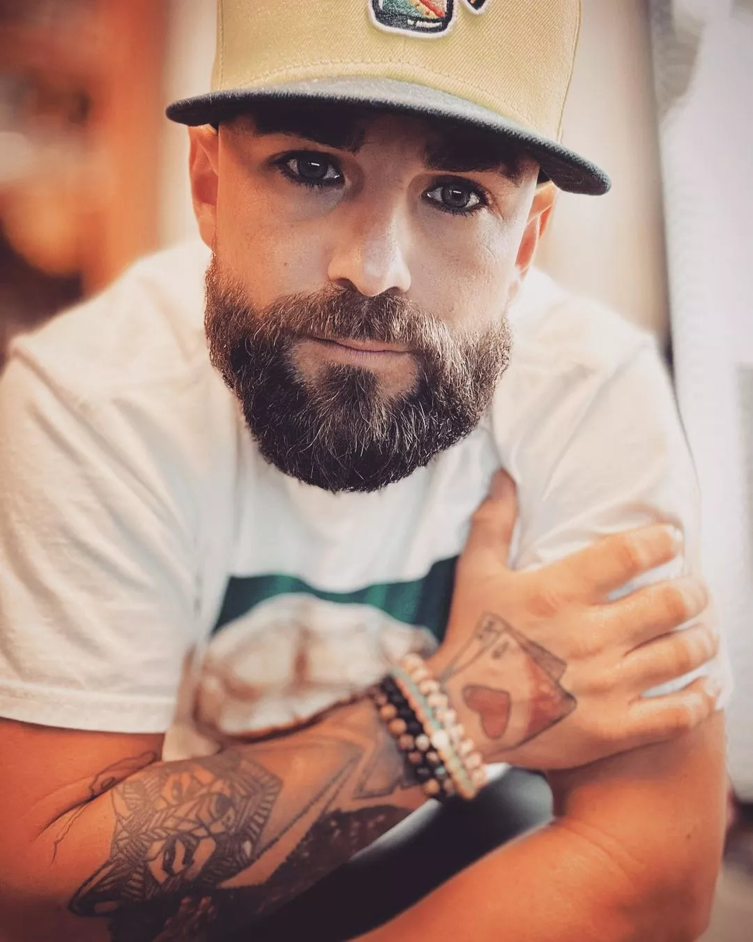 Get Your Face a Gift, GROW A BEARD.