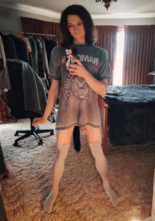 I hope you like Ramones ❤️