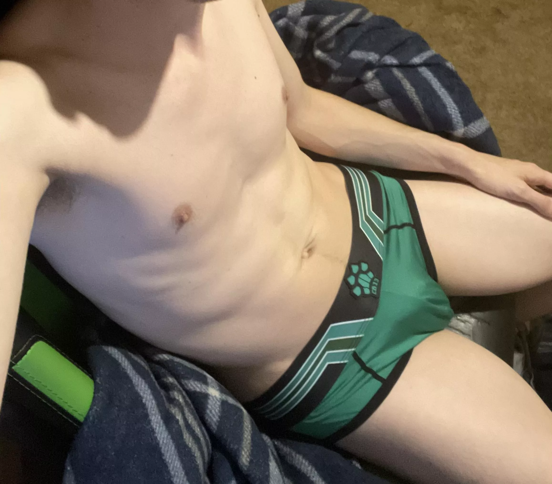 i love these briefs 💚