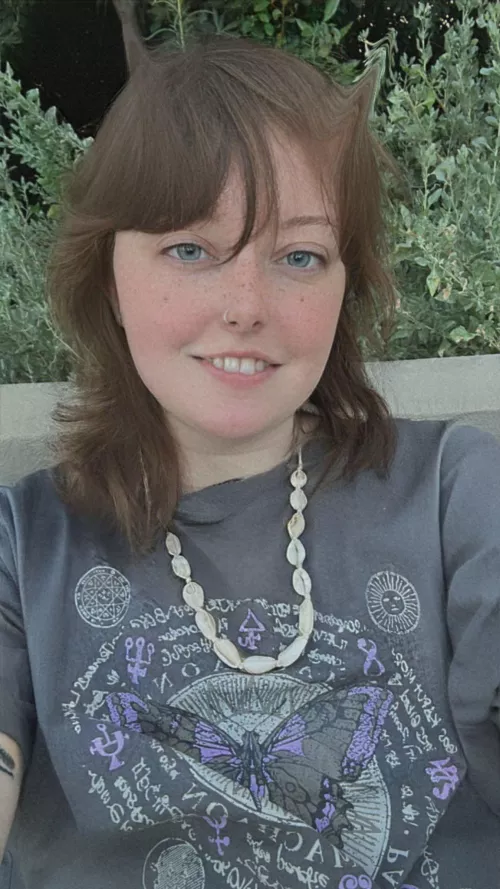 im proud of my tiny teen body