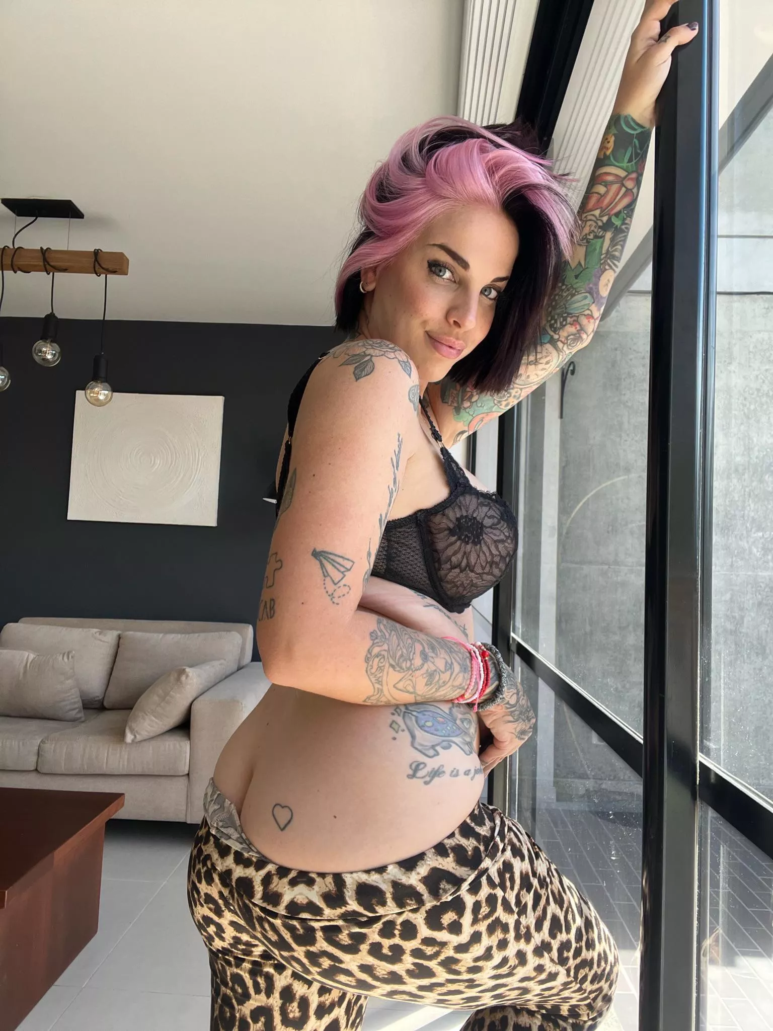 Is it bad that I keep coloring my hair at 31?