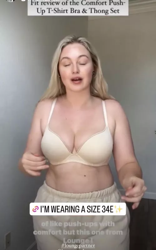 Iskra Lawrence 34E