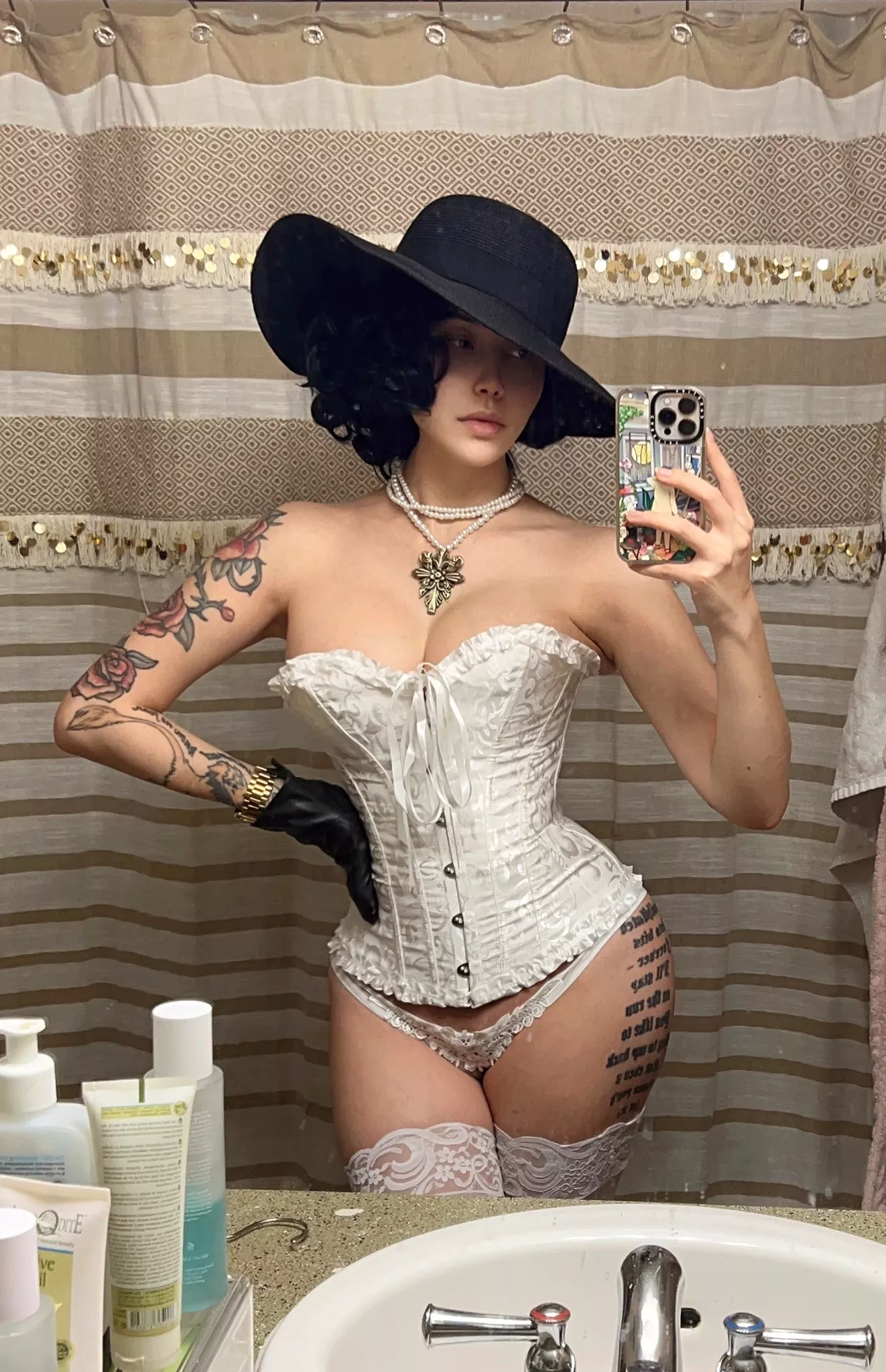 Mommy's home [oc][f]