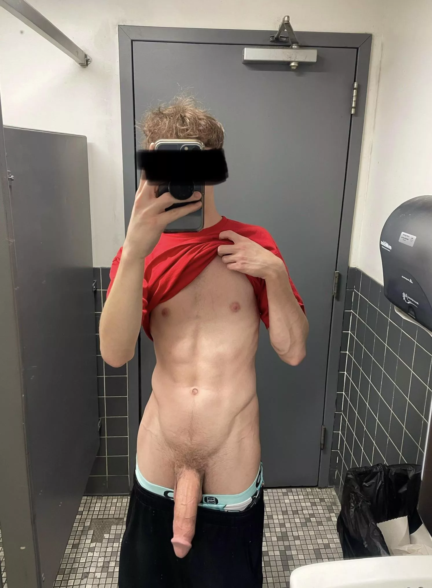 what if you walked into the bathroom and saw this? 😉