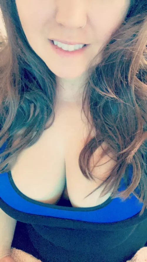 Would you try to take a peek if you saw me at the gym?