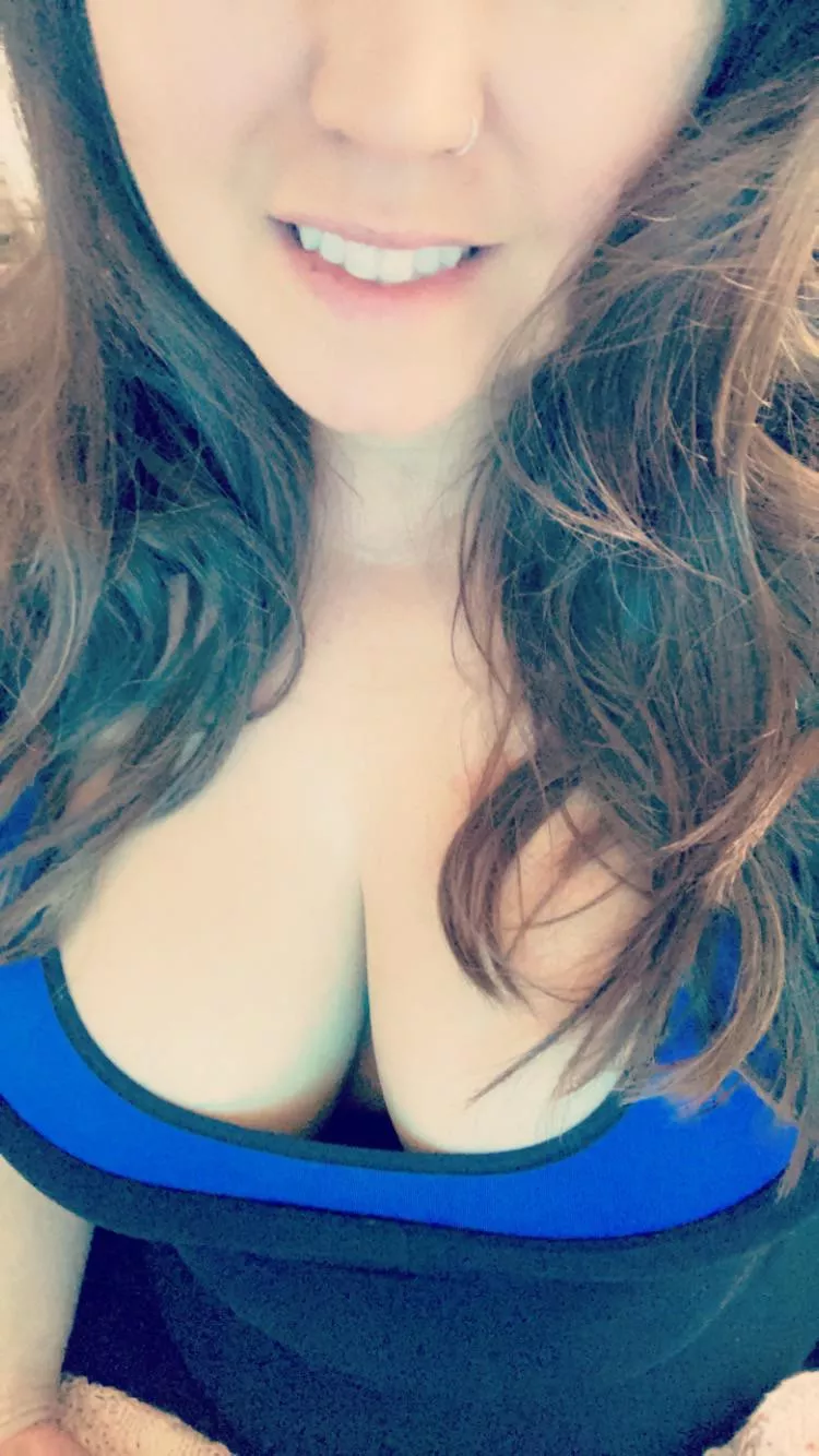 Would you try to take a peek if you saw me at the gym?