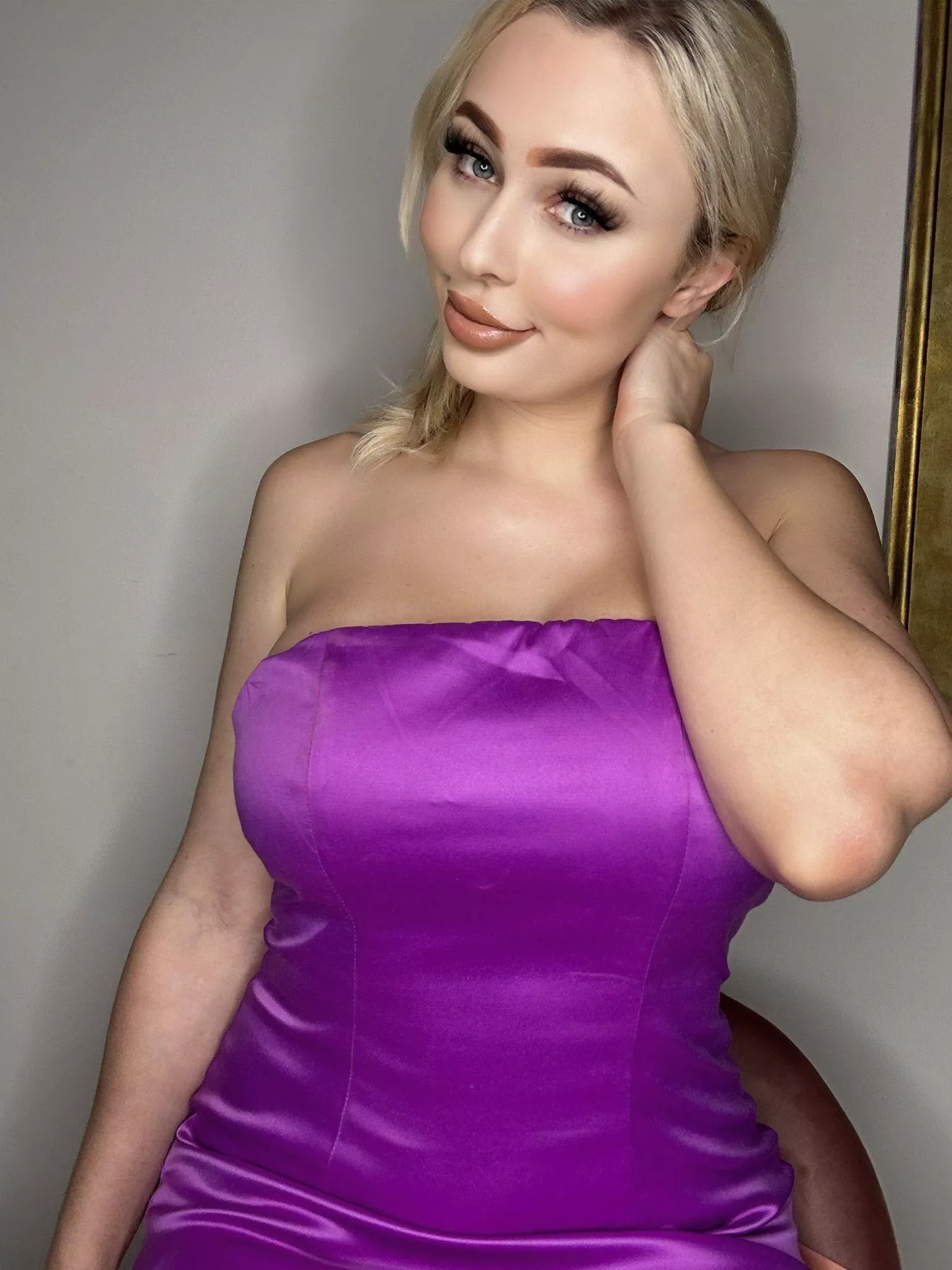 23F Pretty in purple <3