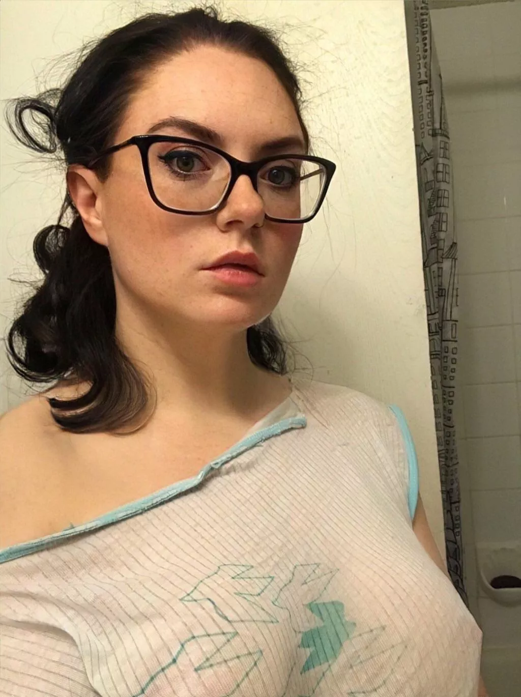 An oldie, this top is embarrassingly old… can’t seem to let it go