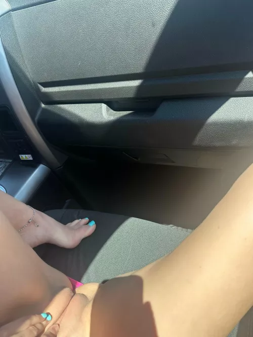 Are men still taking the risk of fucking outdoors or no