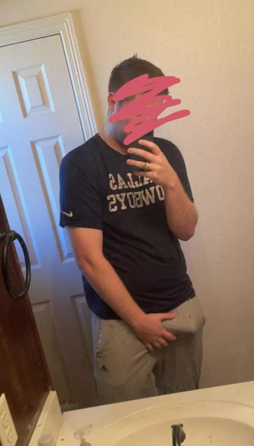 Are you a fan of gray sweatpants?