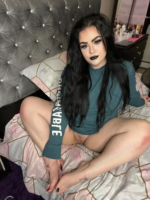 Can you guess why I got carpet burn on my knees ;)