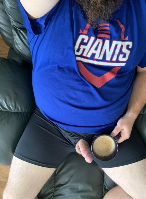 Gameday! The giants are going to get crushed but I’m sure you can find a way to make my night fun 😉