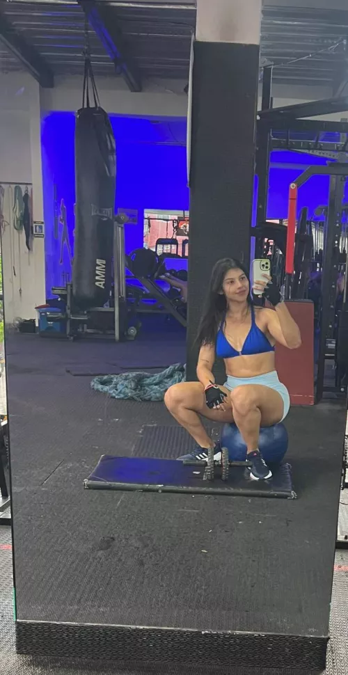 Grinding in the gym to make those gains