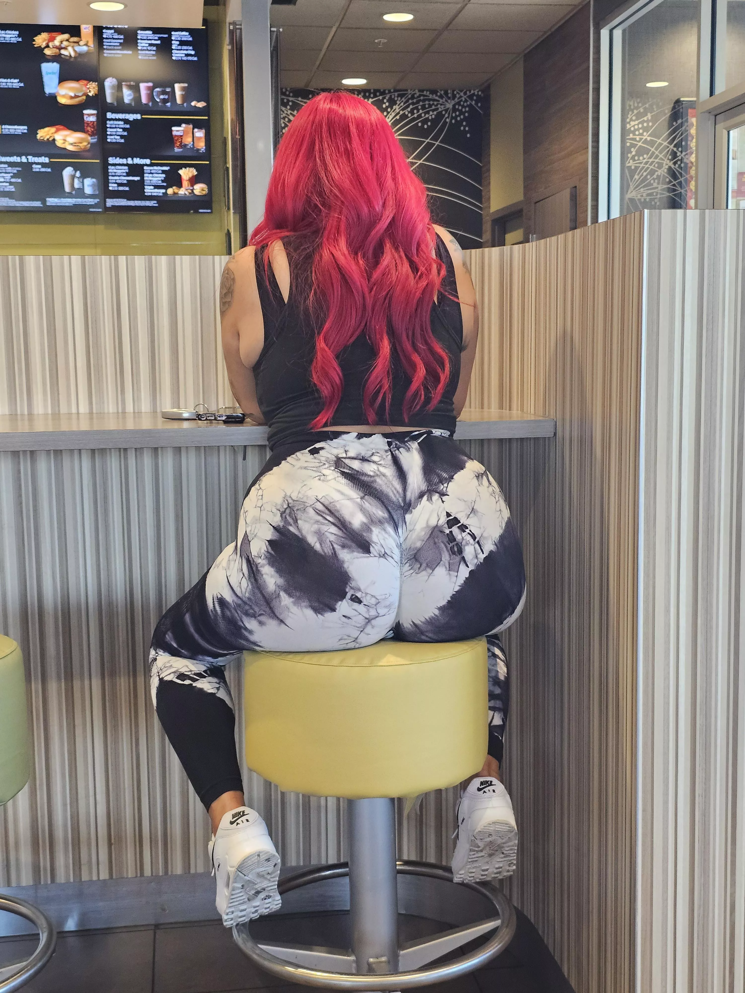 He say don't like 'em boney, he want something he can grab