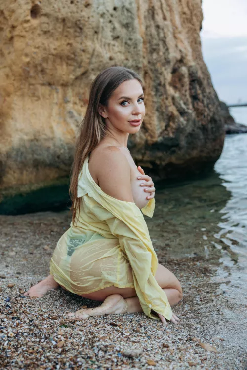 Looking for some naughty company? 😜