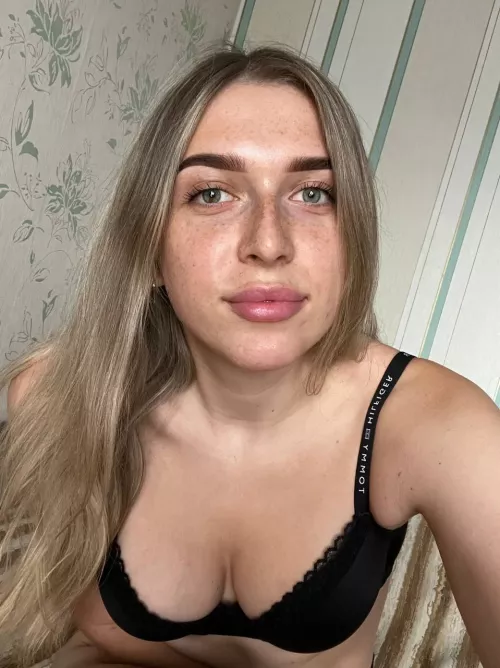 My favorite thing about myself is all of my freckles.