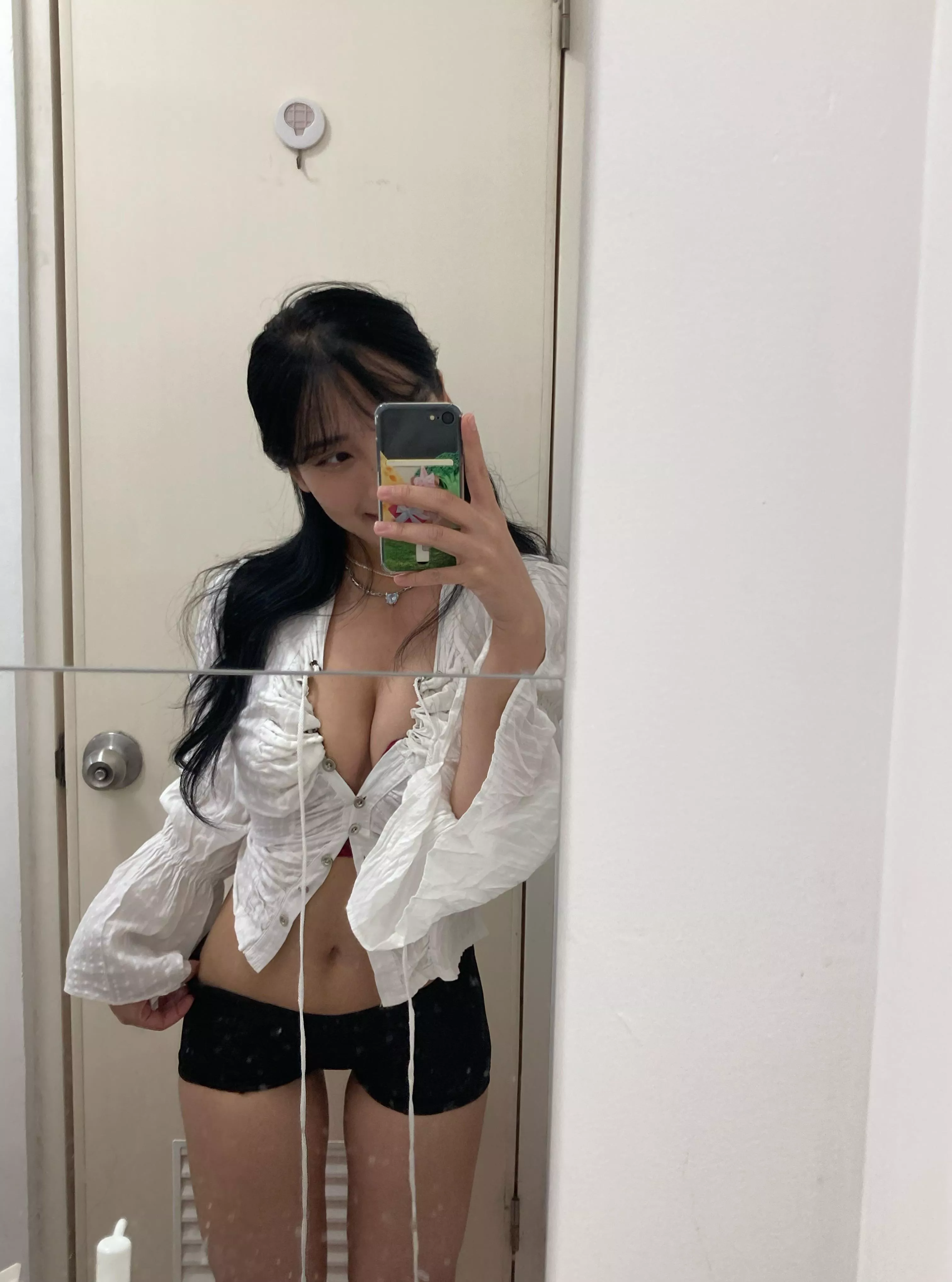 My favorite white shirt 🤍