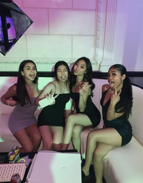 Party babes [4]