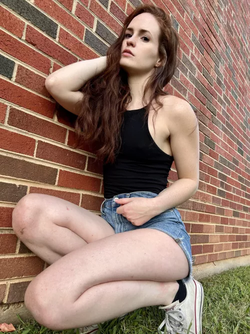 Straight up too cool for a bra