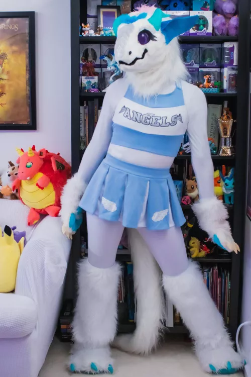 Talon is cheering for you! 💙