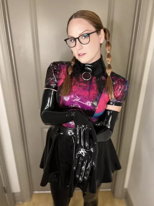 Wanna see what I can do with these gloved hands?