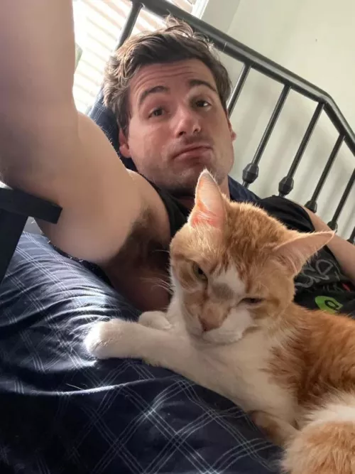 Who’s jealous of the cat