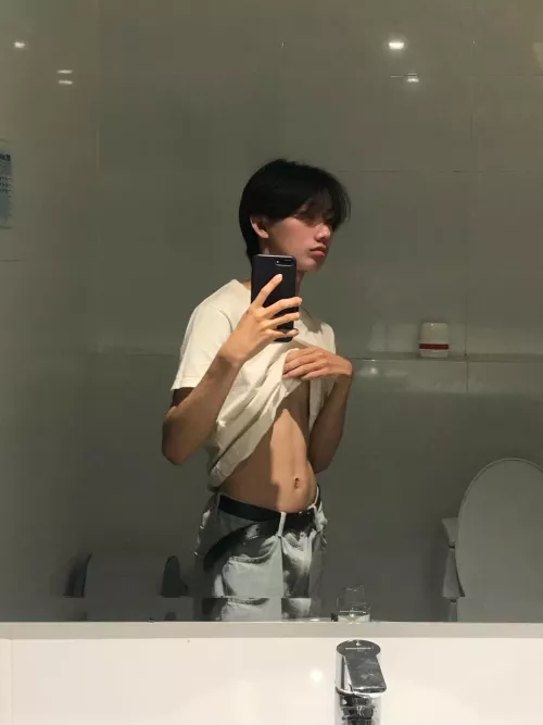 20 Asian bottom @dkhi74