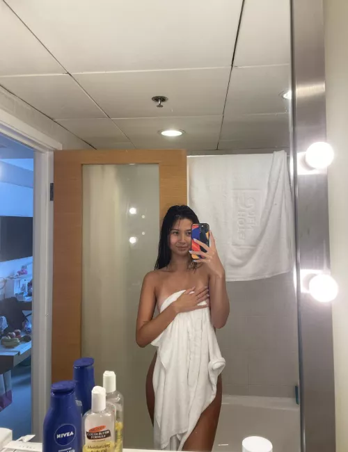 can u see through my towel? :P